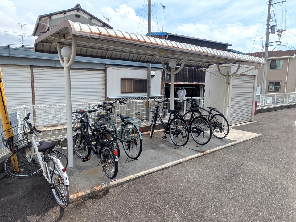 駐輪場