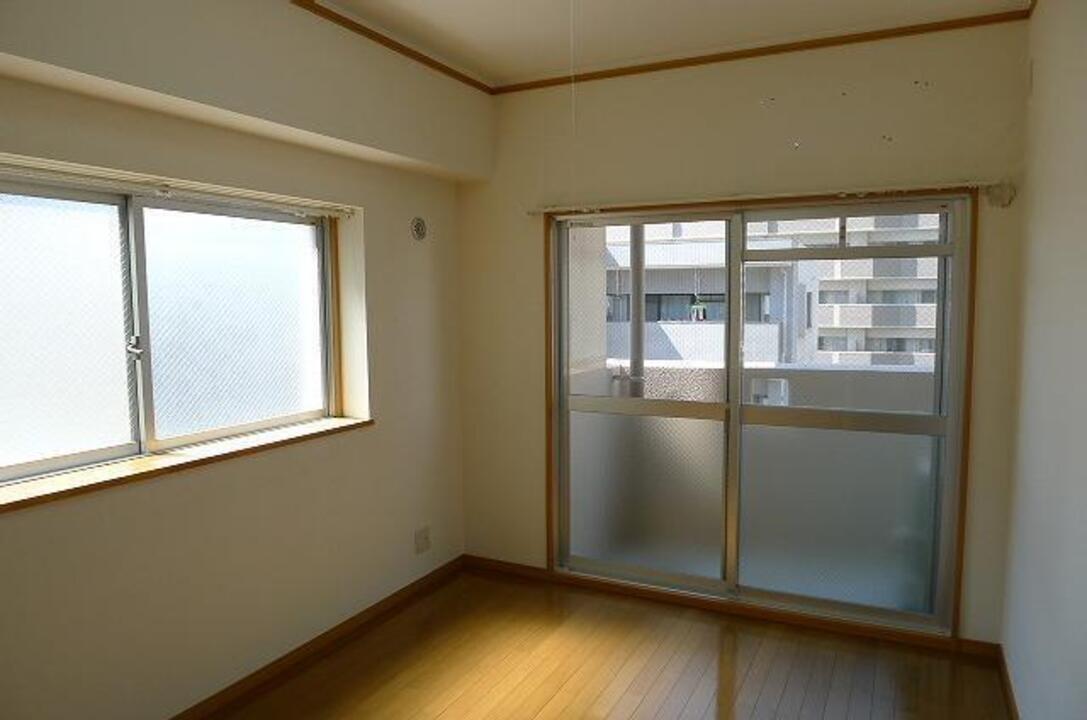 洋室