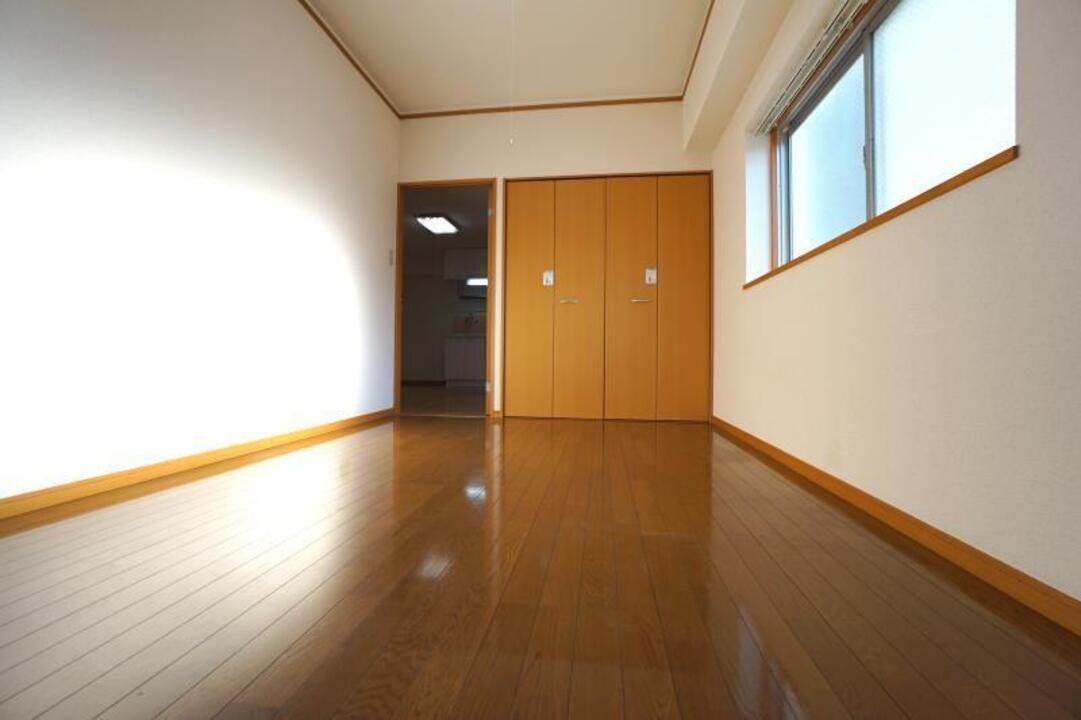 洋室