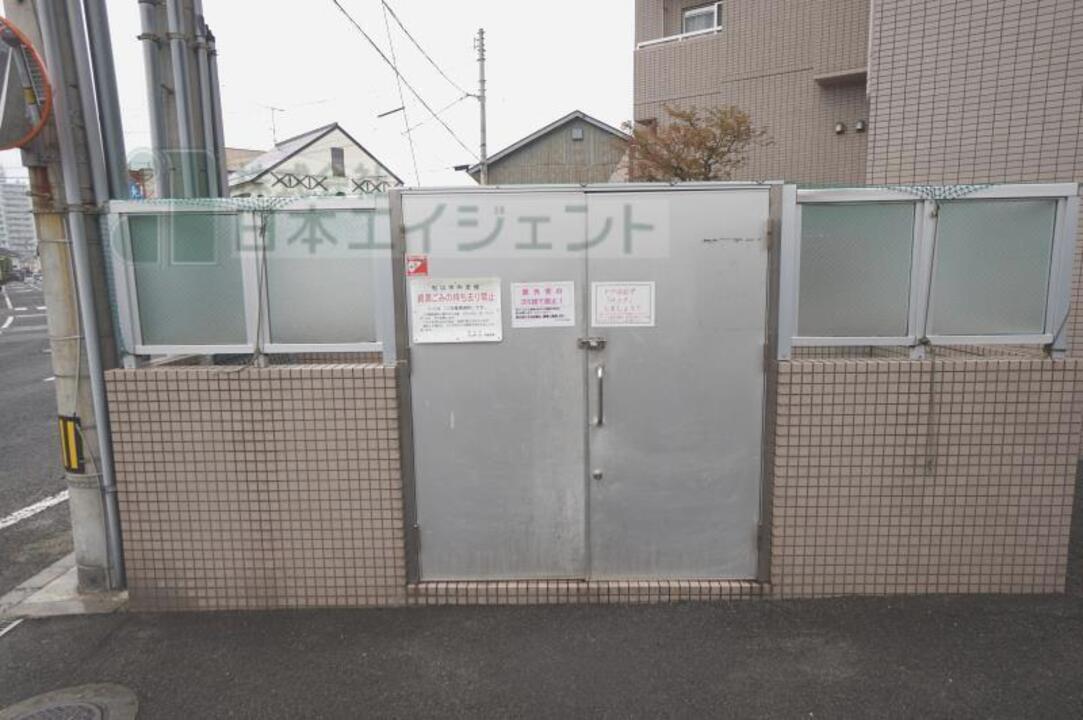 ゴミステーション