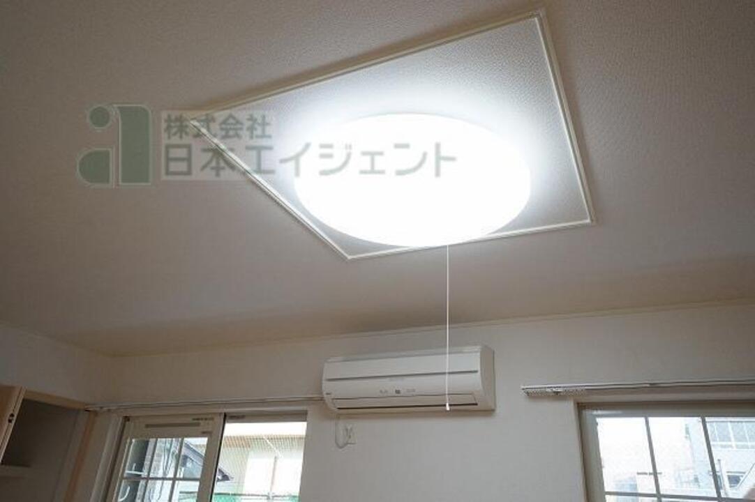 床下収納