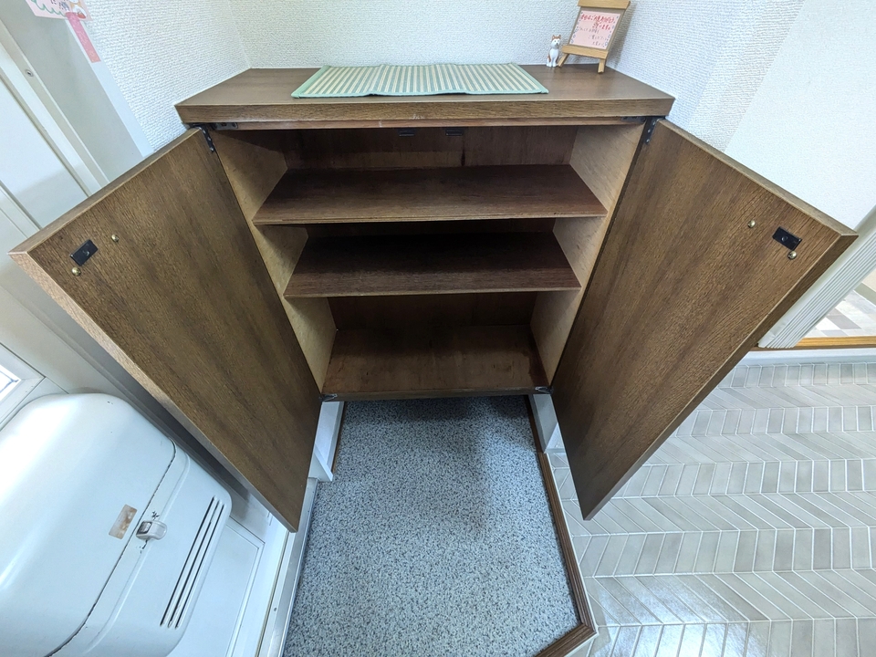 シューズボックス