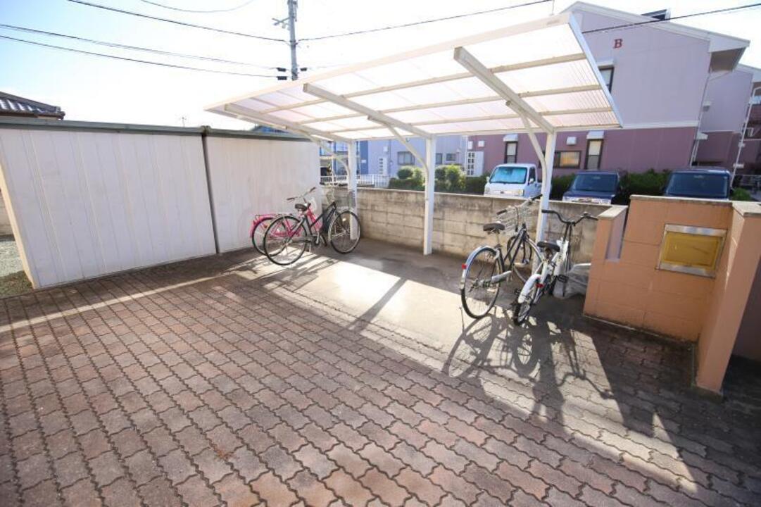 駐輪場