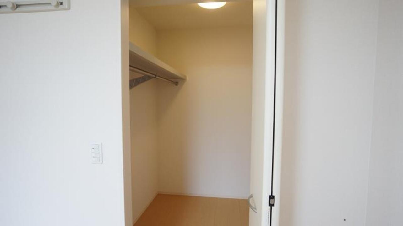 ウォークインクローゼット