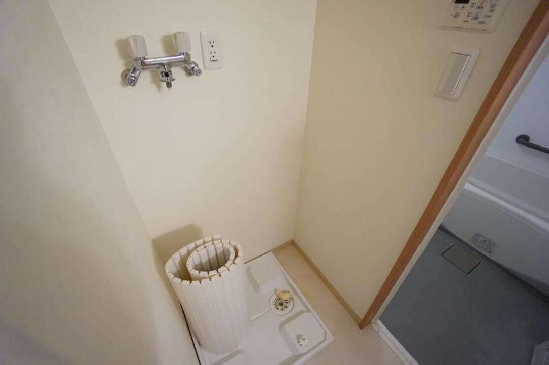 洗濯機置場