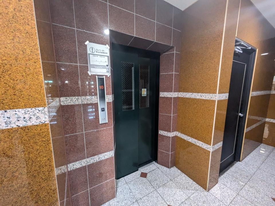 エレベーター