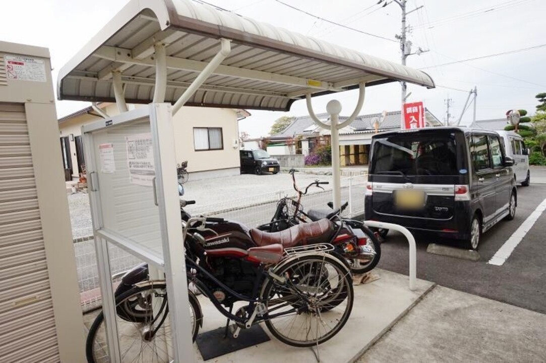 駐輪場