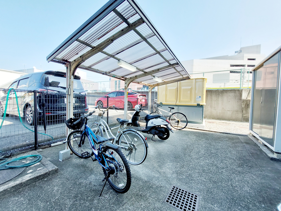 駐輪場