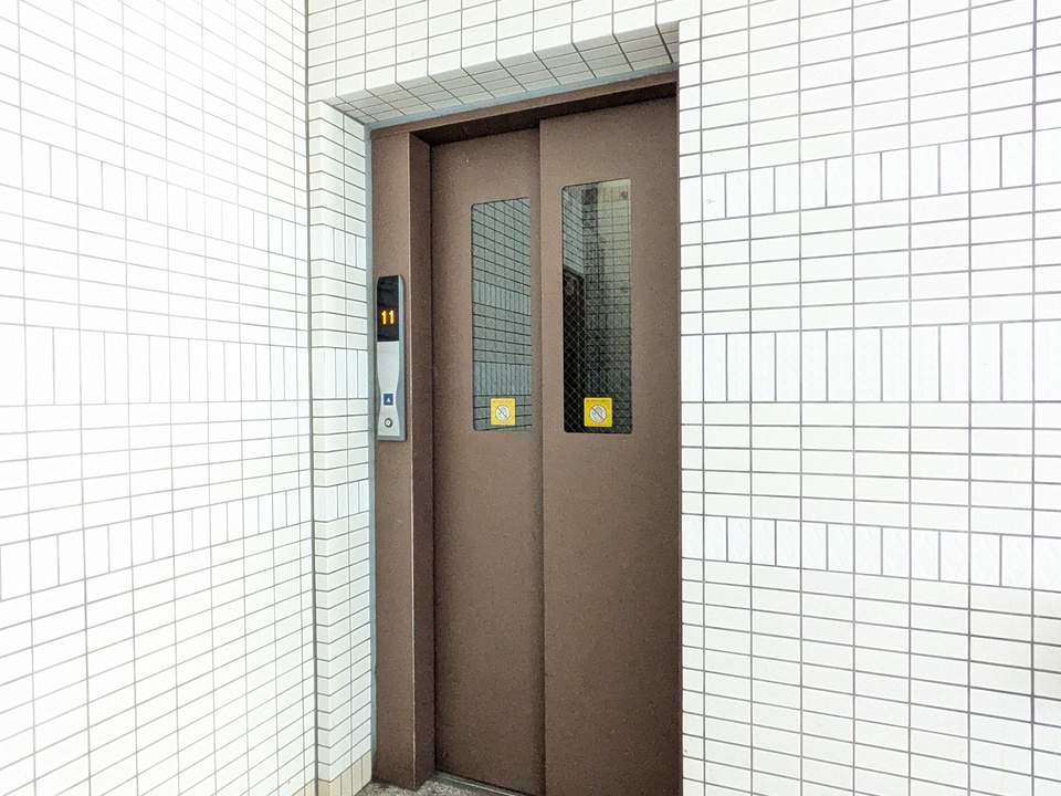 エレベーター