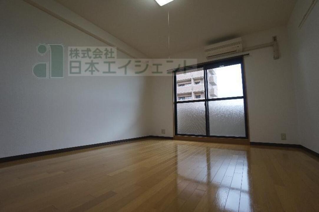 洋室