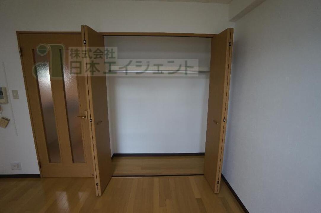クローゼット