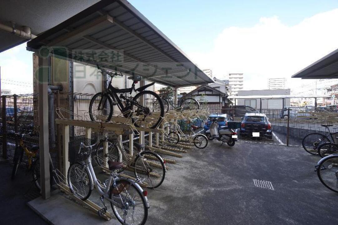 駐輪場