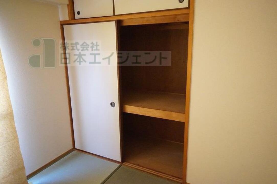 押入れ