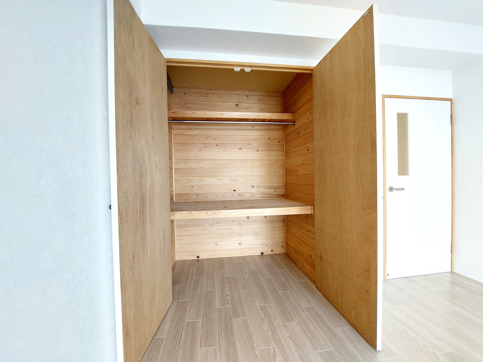 シャワー付洗面化粧台