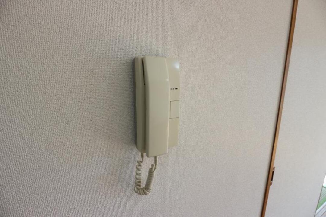 インターホン
