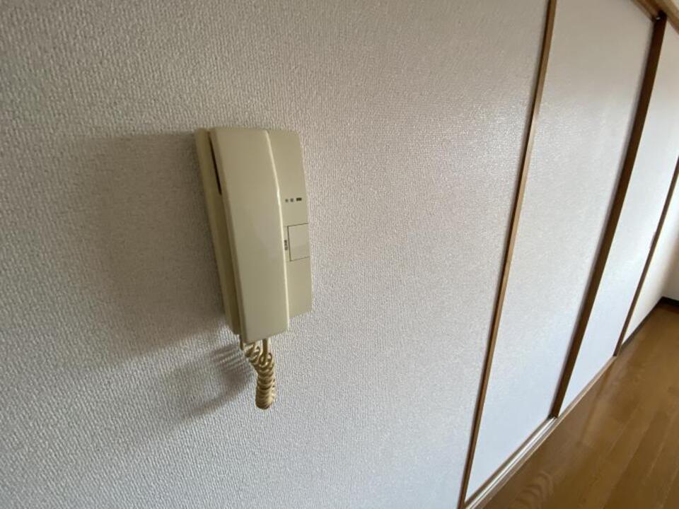 インターホン