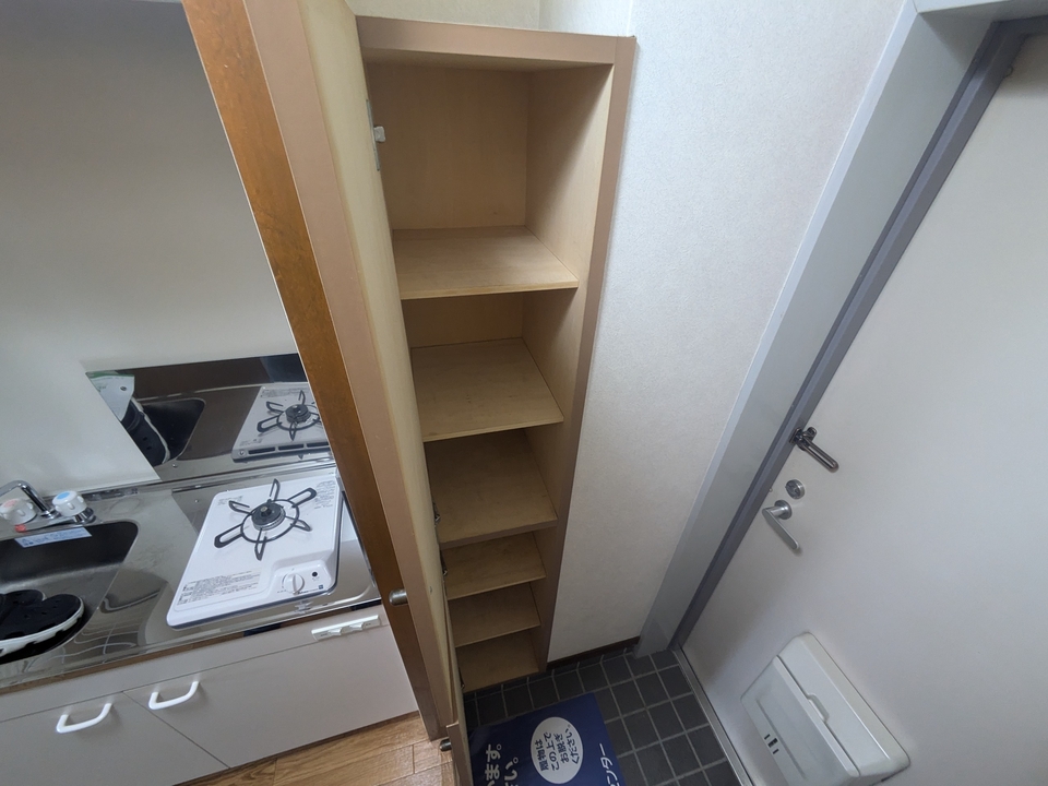 シューズボックス