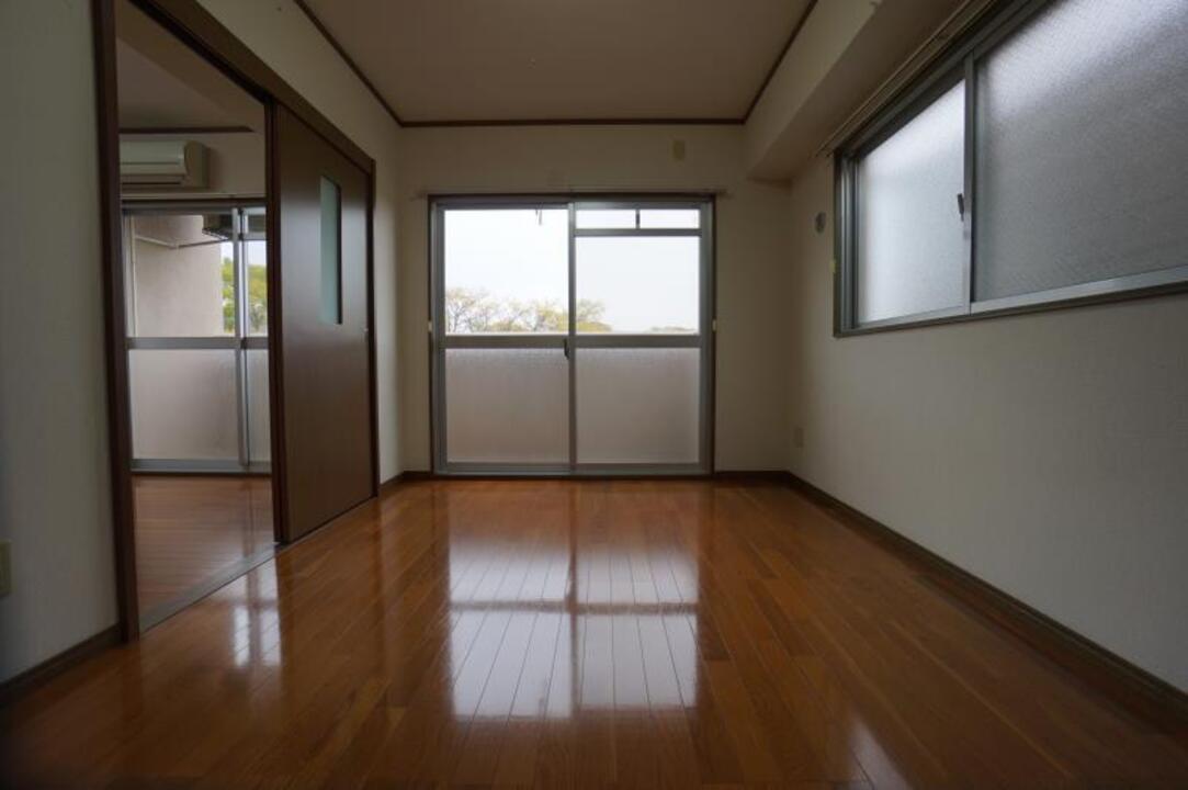 洋室
