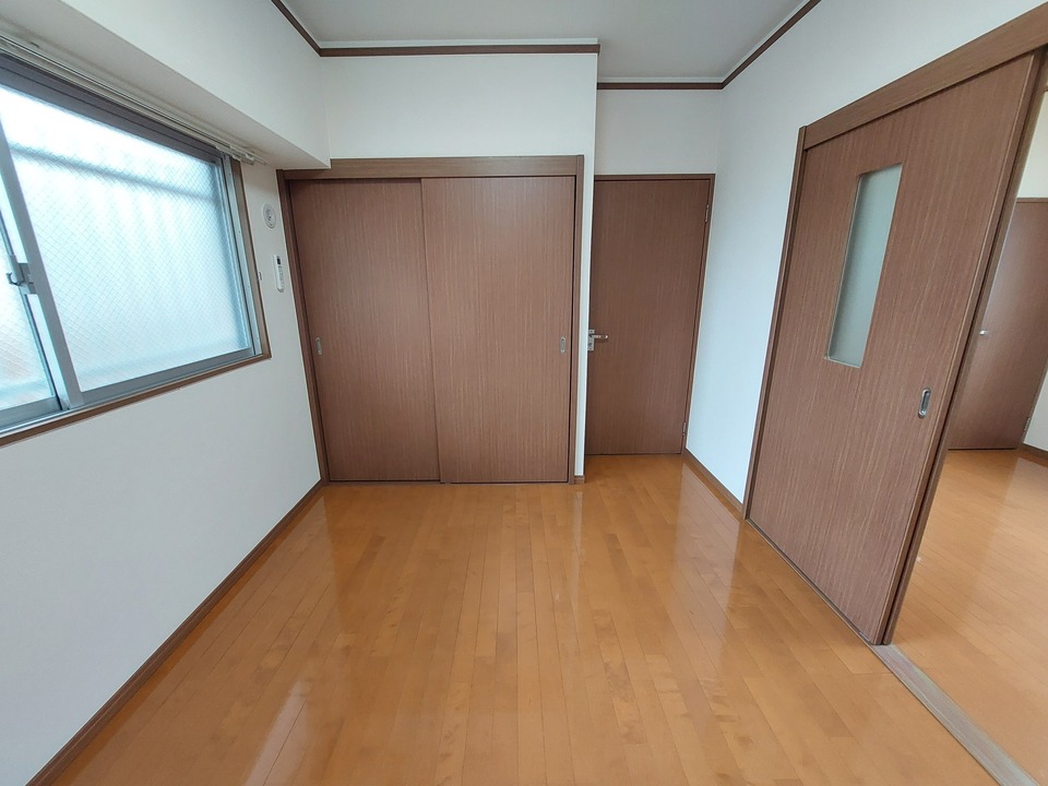 洋室5.7帖