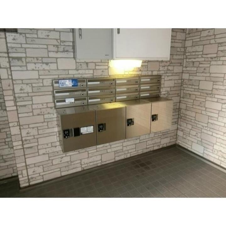 宅配ボックス