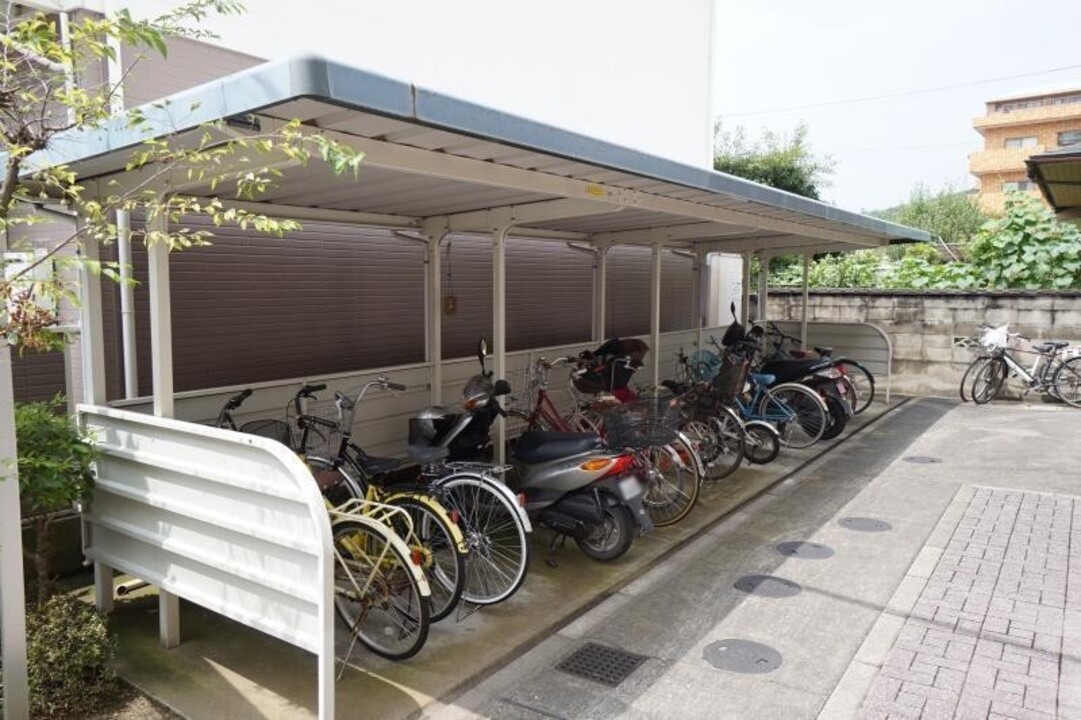 駐輪場