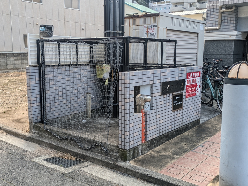 ゴミステーション