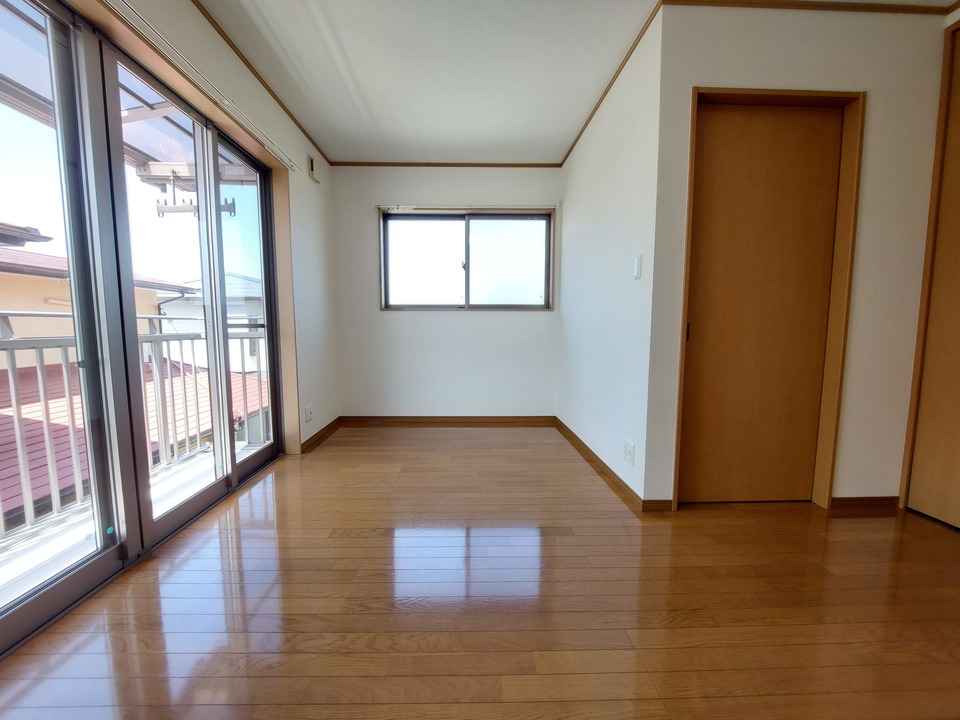 洋室8.5帖