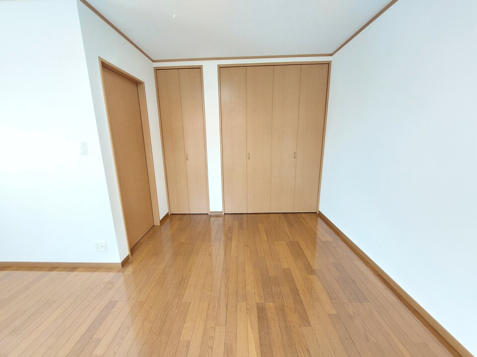 洋室8.5帖