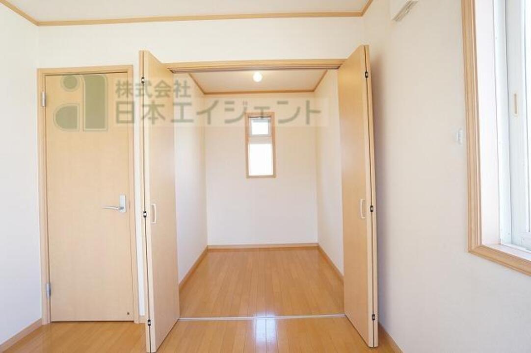 ウォークインクローゼット