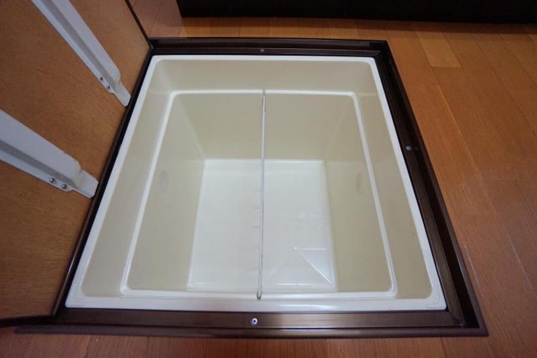 床下収納