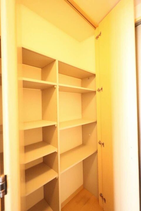 シューズボックス