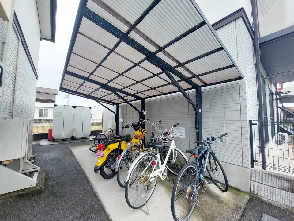 駐輪場