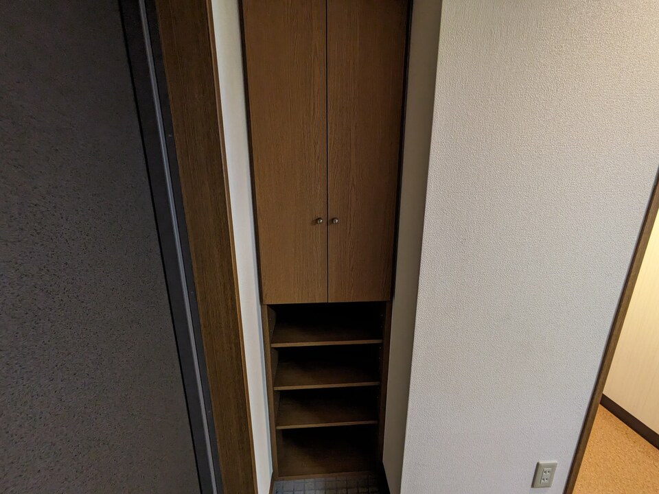 シューズボックス