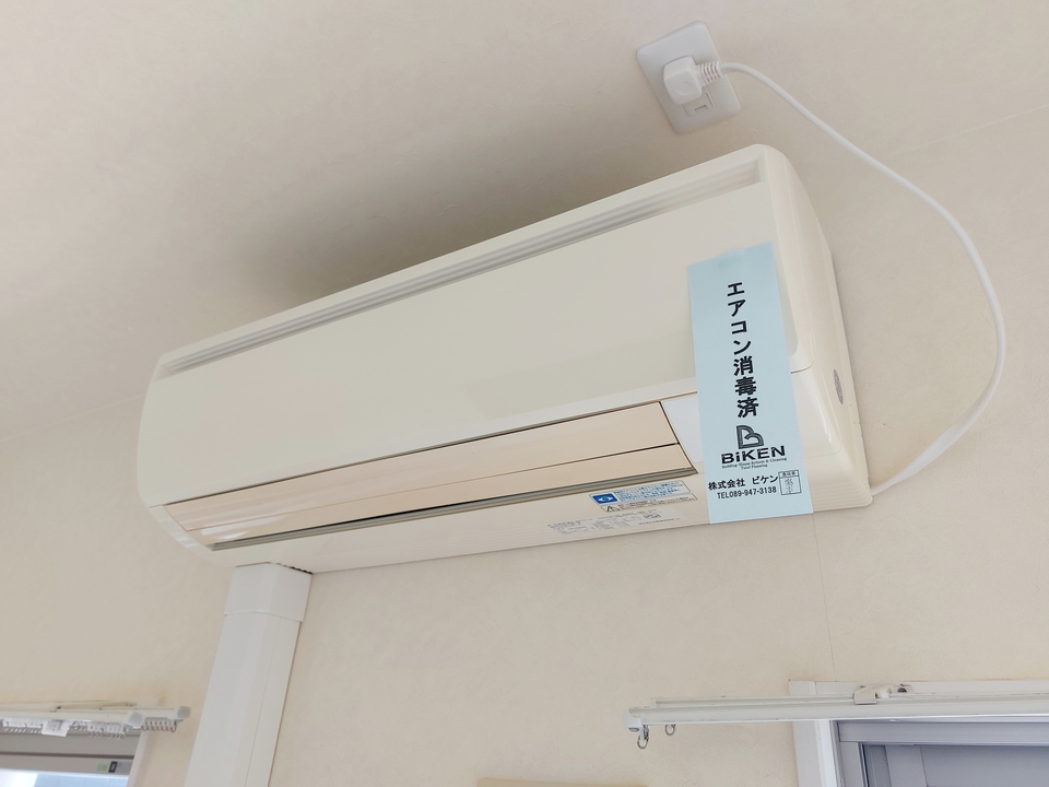 エアコン