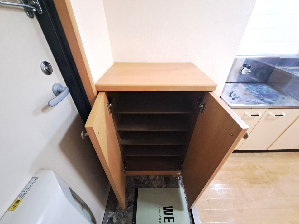 シューズボックス