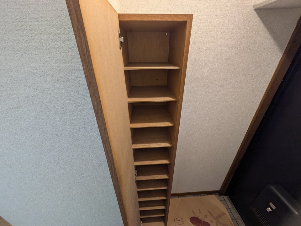 シューズボックス