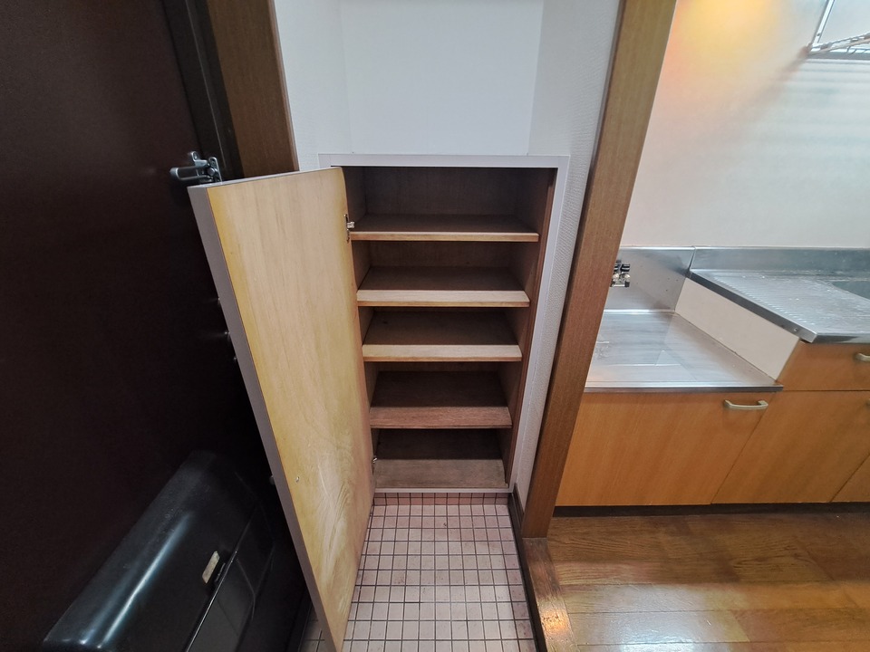 シューズボックス