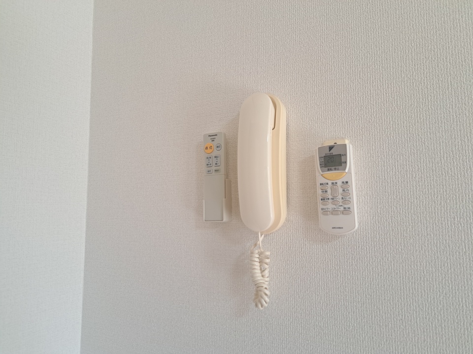 インターホン