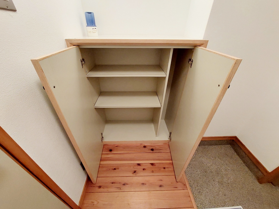 シューズボックス