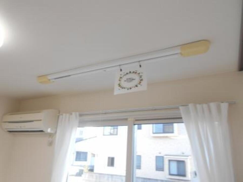 室内物干しユニット