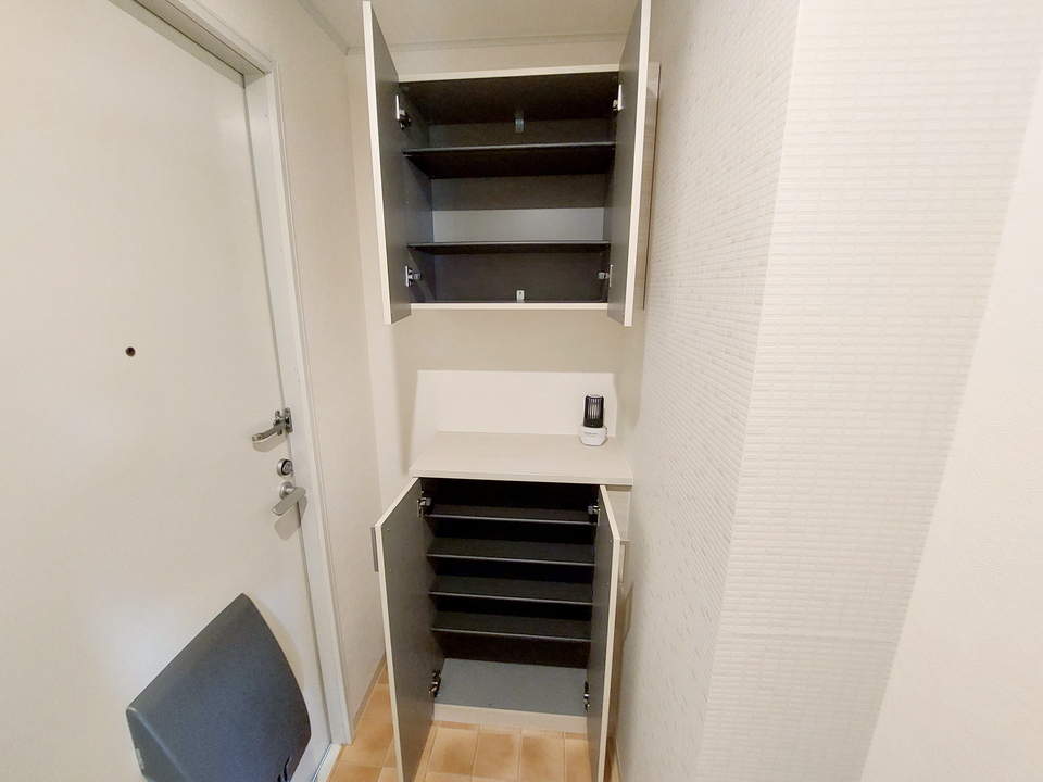 シューズボックス