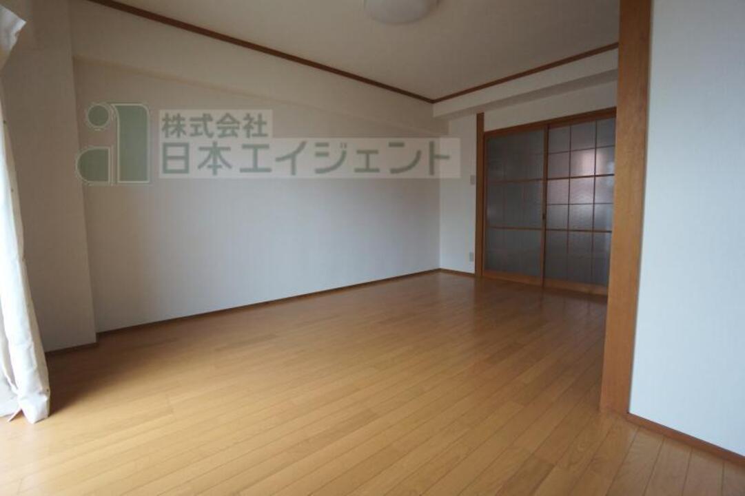 洋室