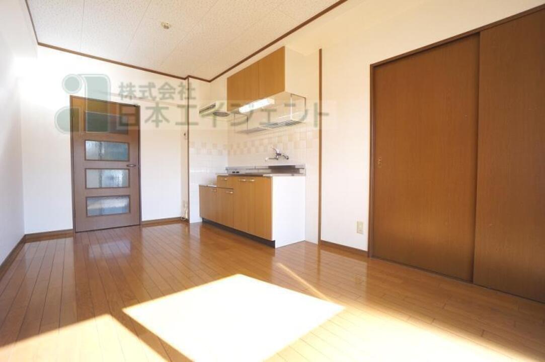 洋室