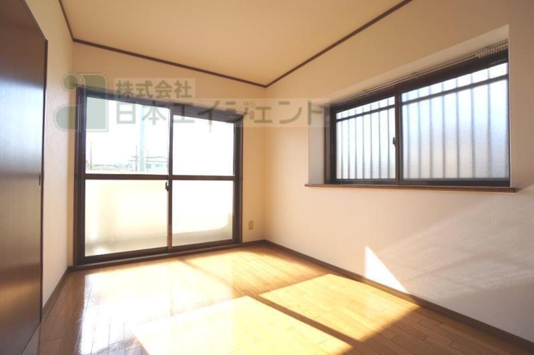 洋室