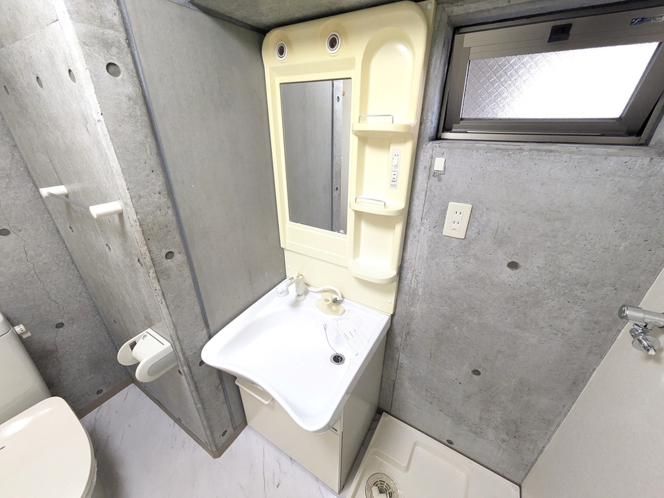 シャワー付洗面化粧台