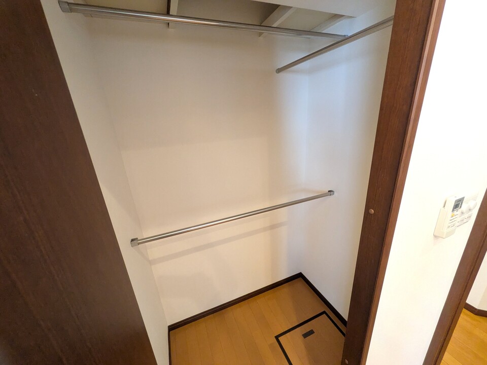 クローゼット
