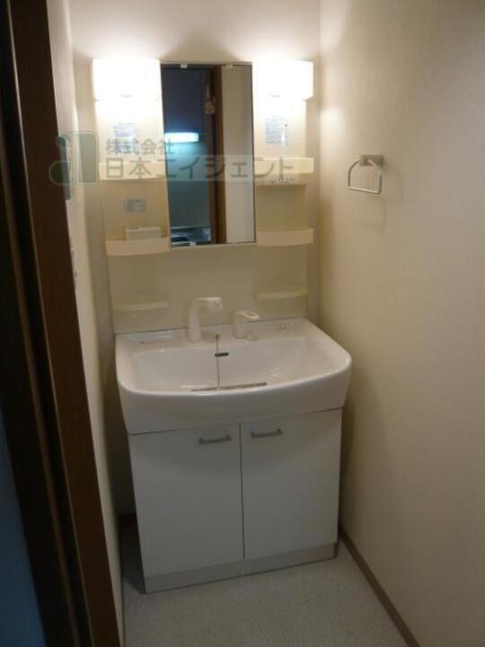 シャンプードレッサー