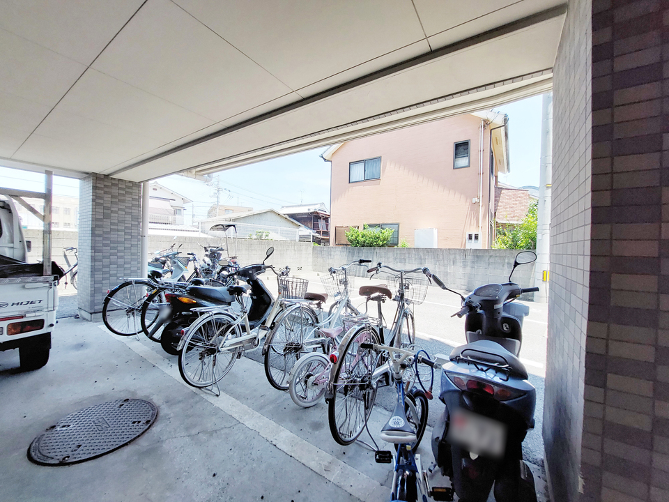 駐輪場