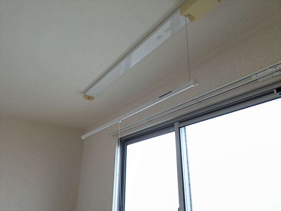 室内物干しユニット