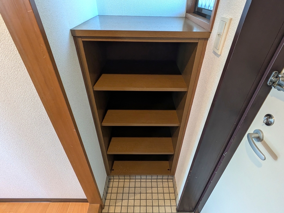 シューズボックス